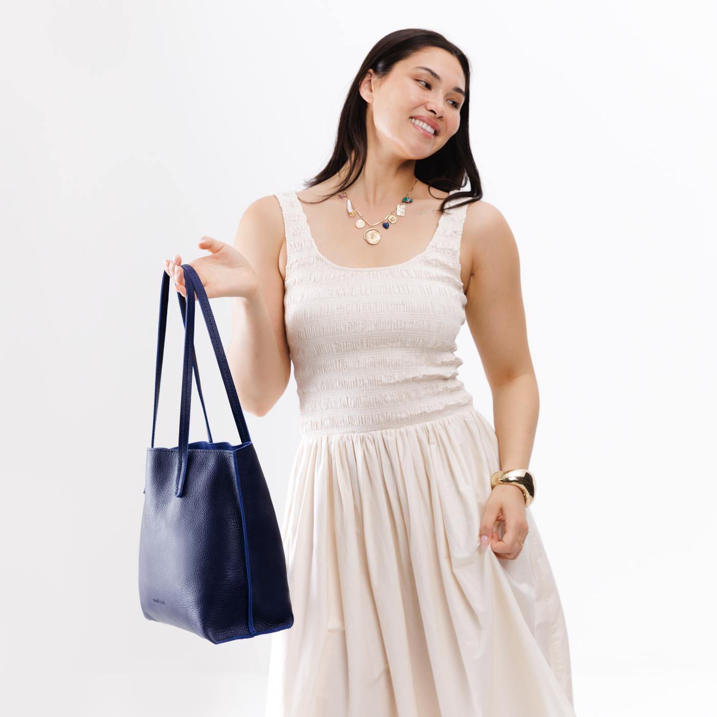 August Tote - Image 22