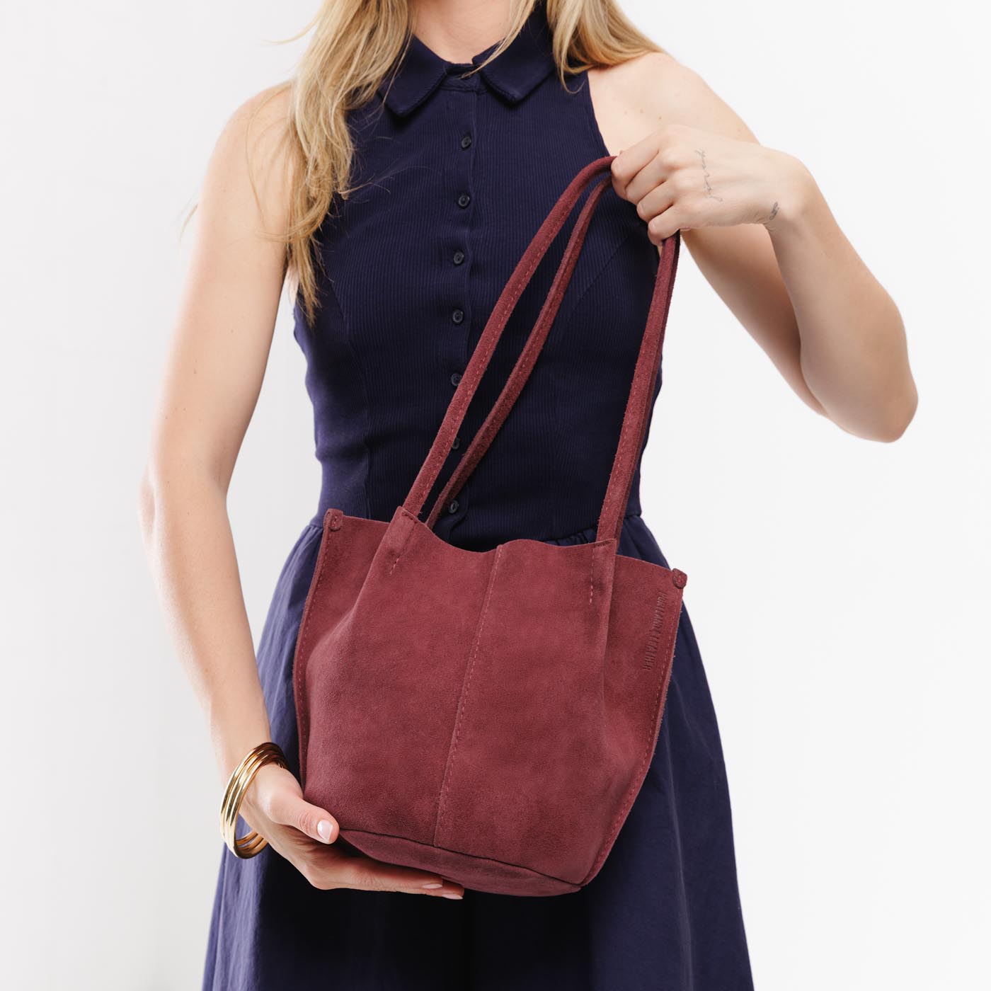 Devan Bucket Tote - Image 170