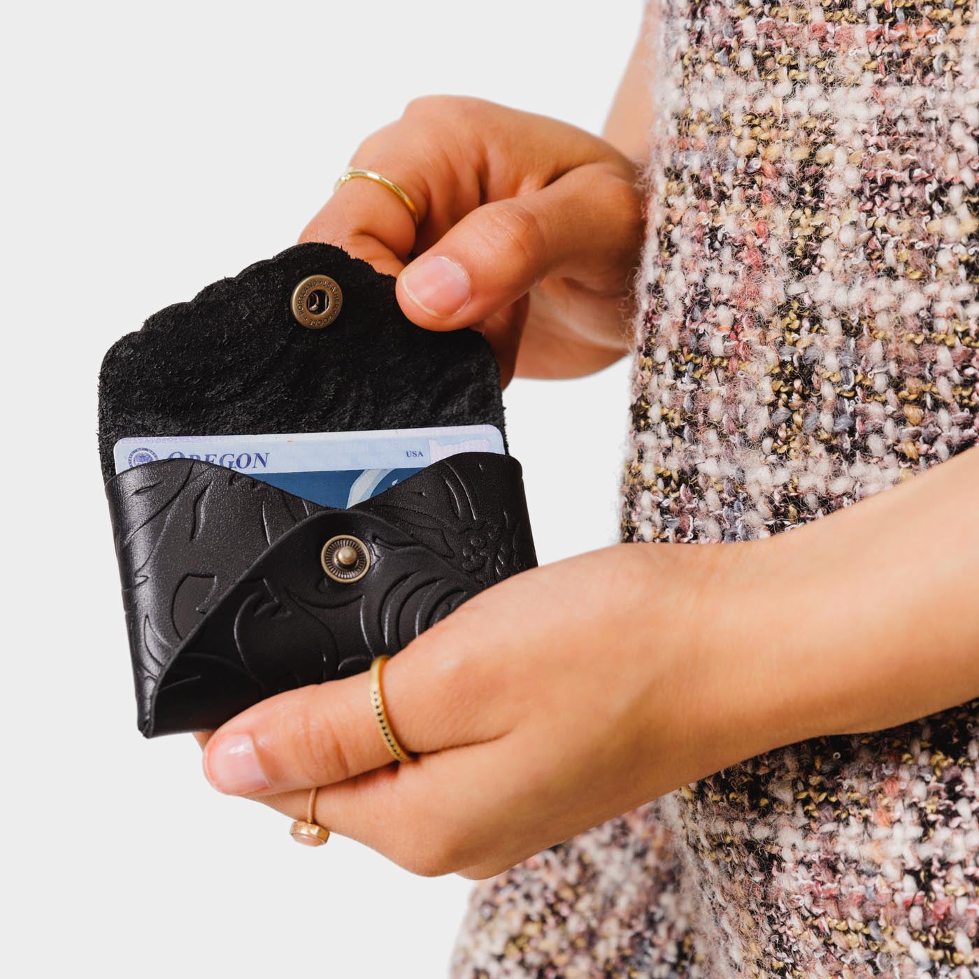 Mini Daisy Wallet - Image 94