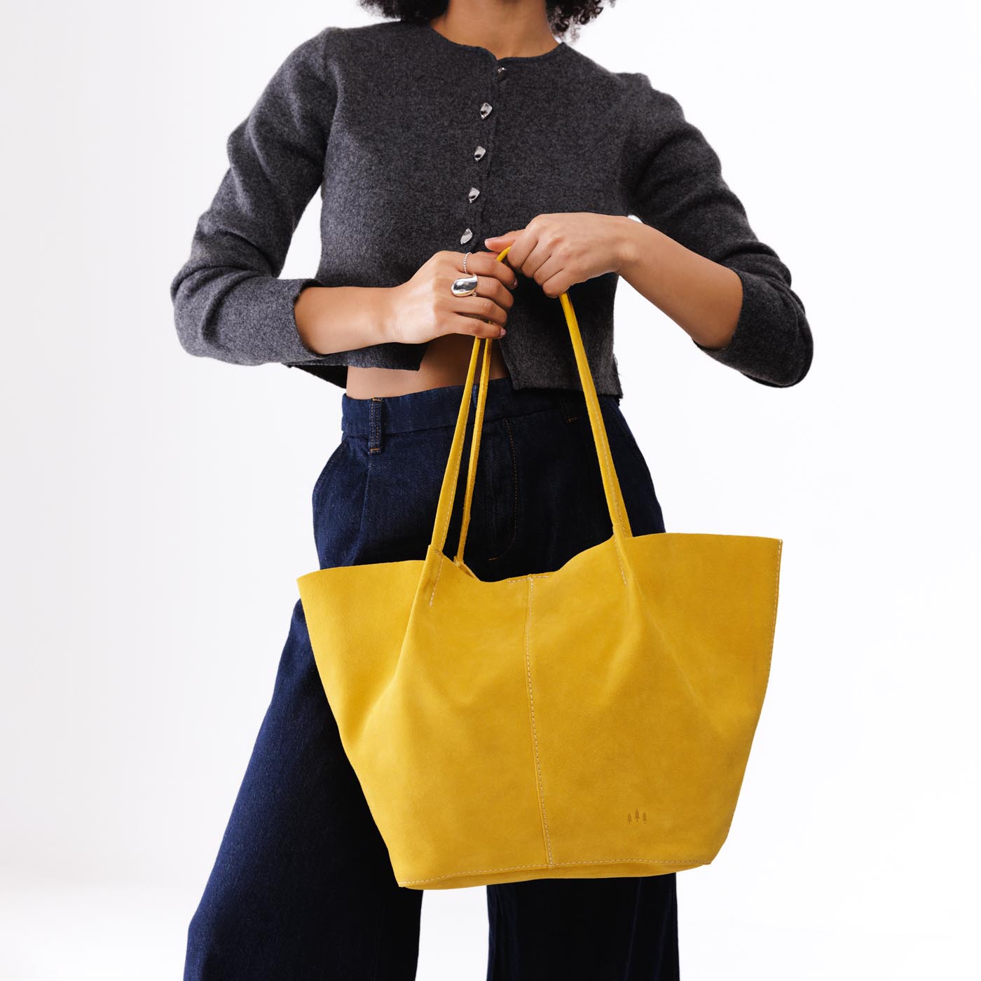 Devan Bucket Tote - Image 161
