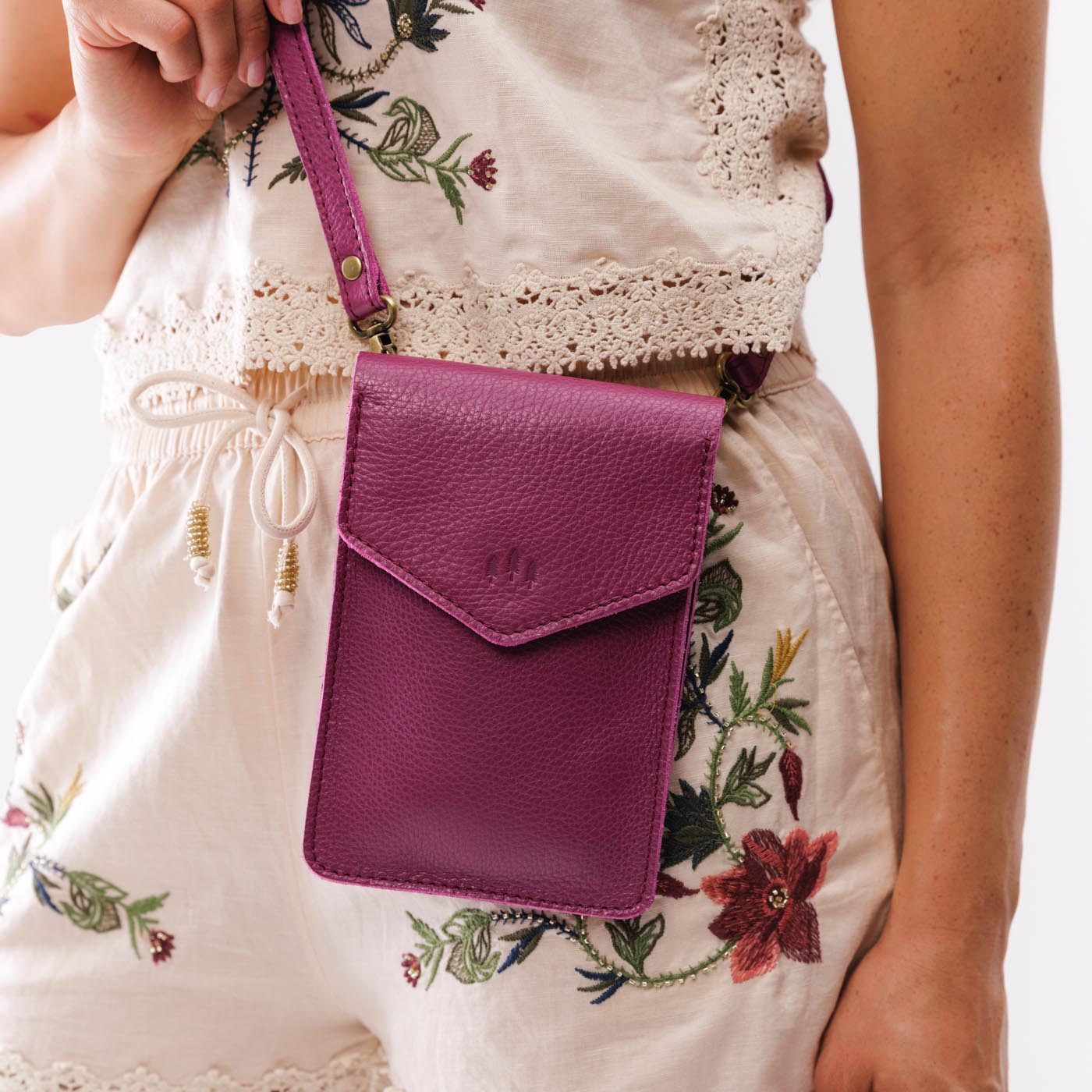 Parker Phone Bag - Image 39