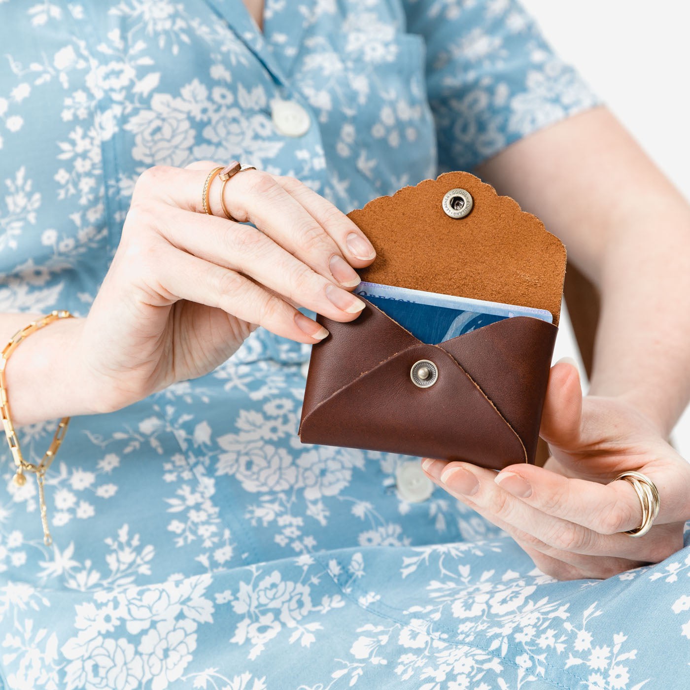 Mini Daisy Wallet - Image 98